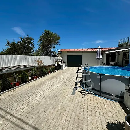 One-bedroom House Close To The Dom wakacyjny